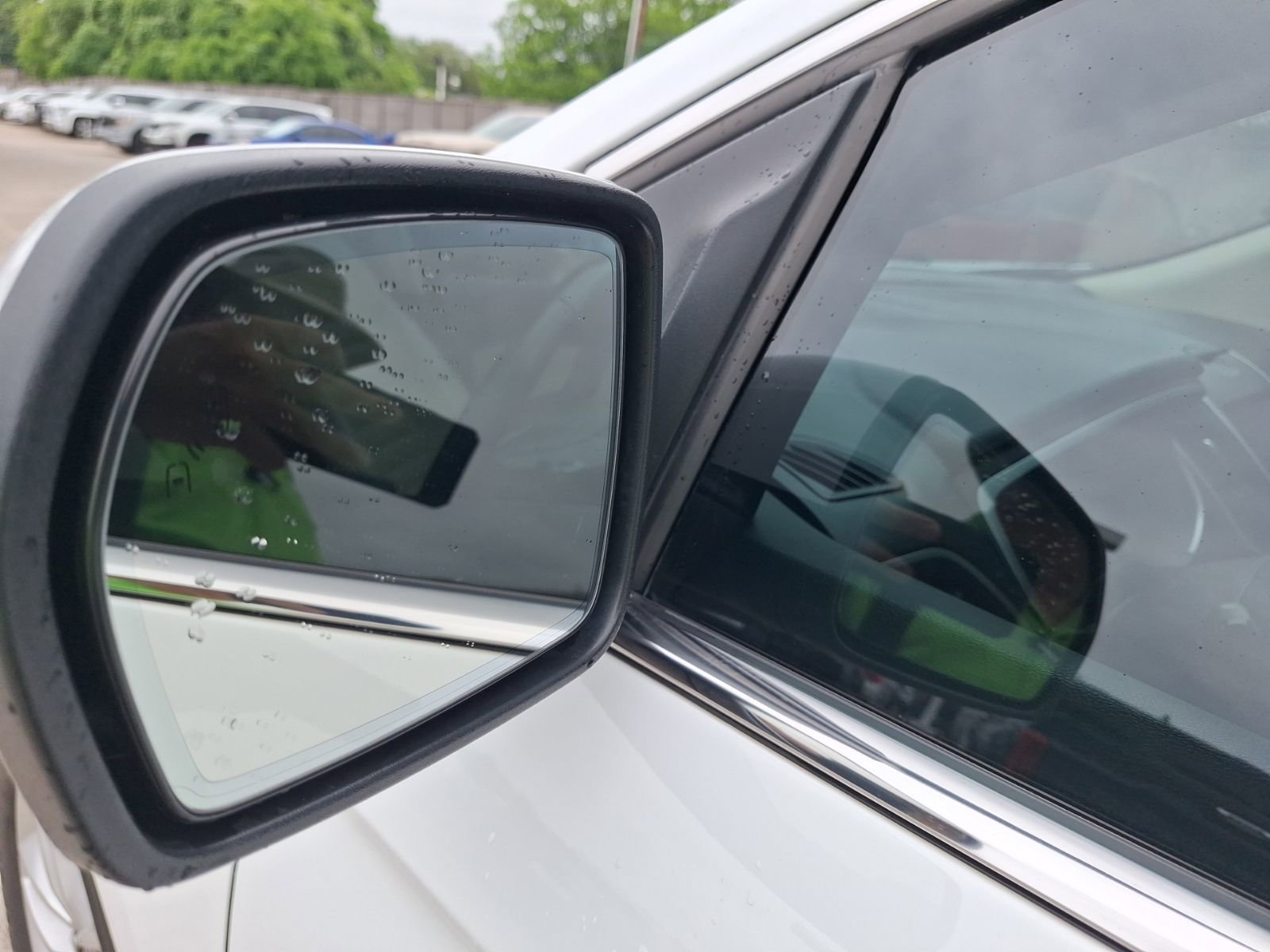 Used 2016 Ford Edge SEL w/ Equipment Group 201A FWD image 13