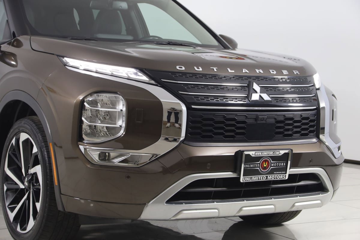Used 2022 Mitsubishi Outlander SEL AWD/4WD image 39