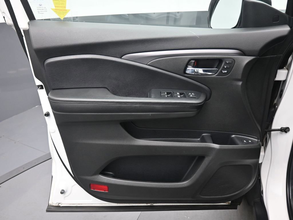Used 2022 Honda Pilot EX-L image 9