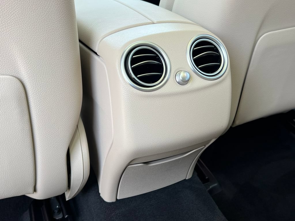 Certified 2022 Mercedes-Benz GLC 300 4MATIC image 35