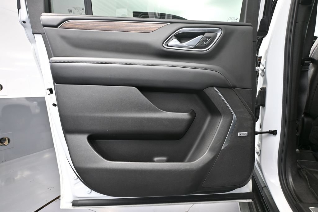 Used 2021 Chevrolet Suburban High Country AWD/4WD image 41