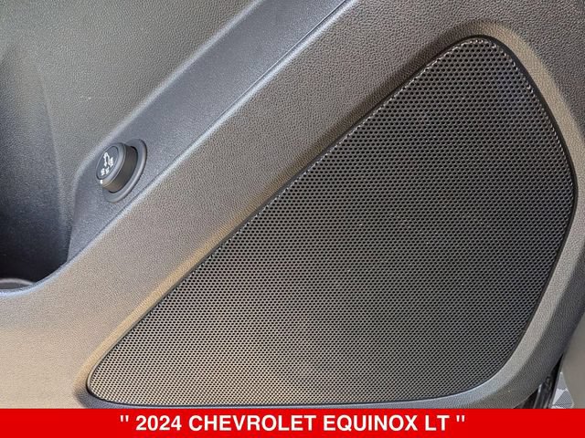 Used 2024 Chevrolet Equinox LT FWD image 13