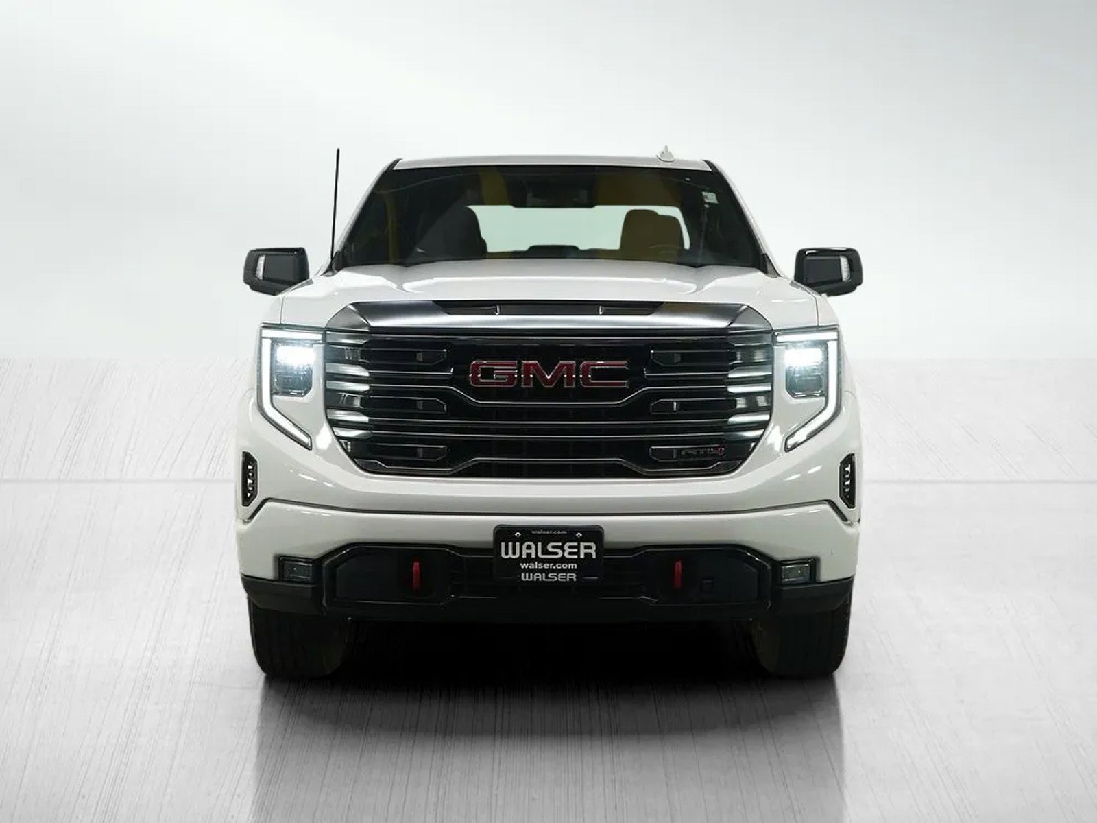 Used 2022 GMC Sierra 1500 AT4 w/ AT4 Preferred Package image 8