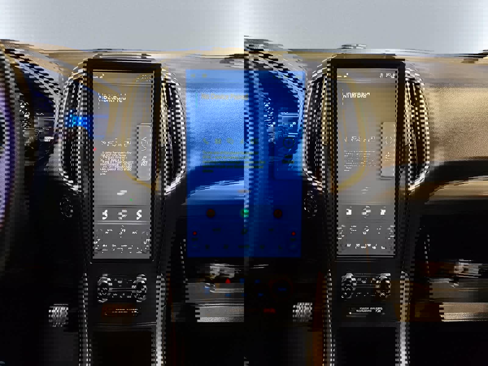 Used 2022 Ford Edge SEL w/ Convenience Package image 25