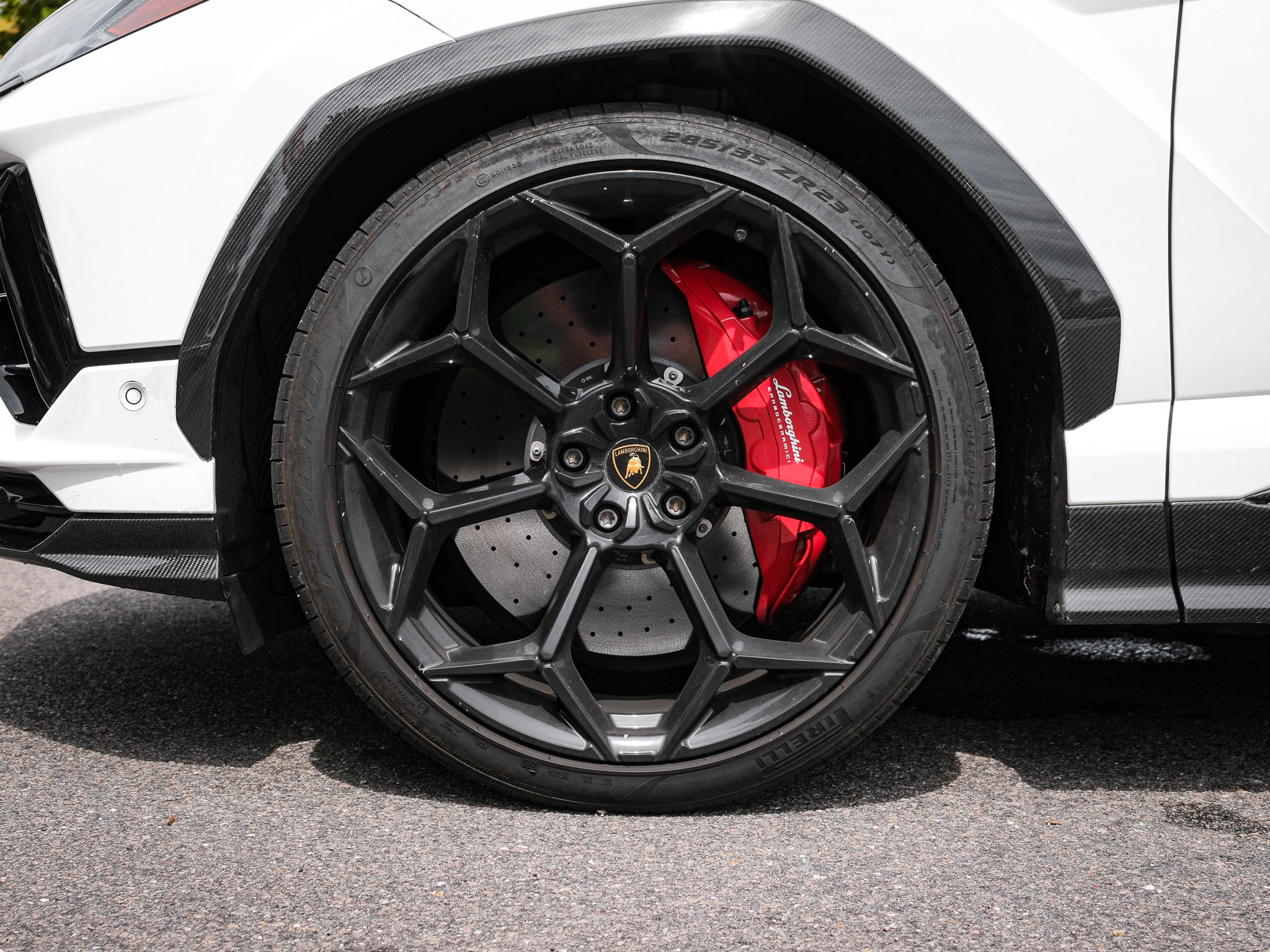 Used 2023 Lamborghini Urus Performante AWD/4WD image 14