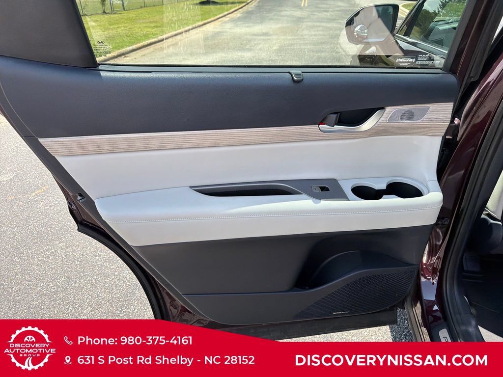 Used 2021 Hyundai Palisade Limited AWD/4WD image 30