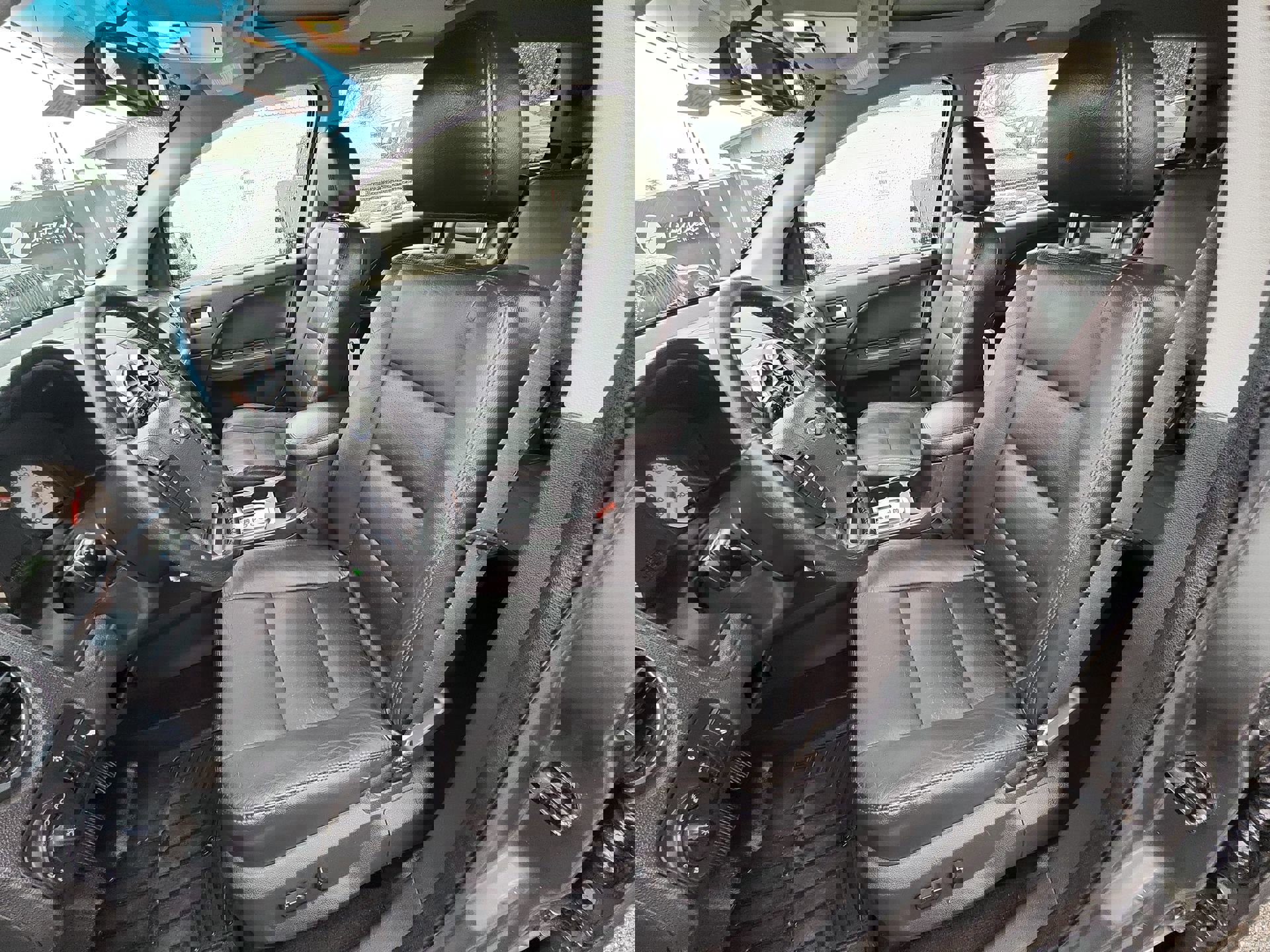 Used 2005 Ford Freestyle Limited image 13