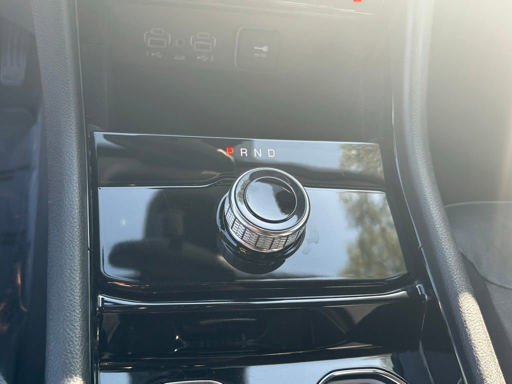 Used 2021 Jeep Grand Cherokee L Limited RWD image 23
