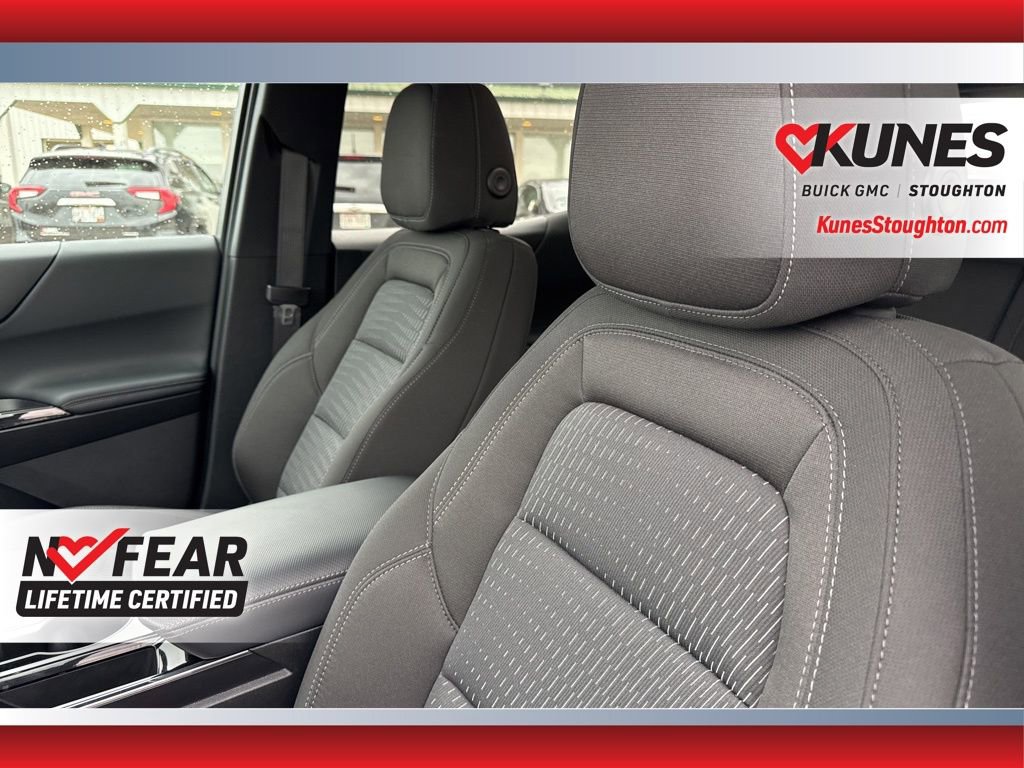 Used 2026 Chevrolet Equinox LT AWD/4WD image 27