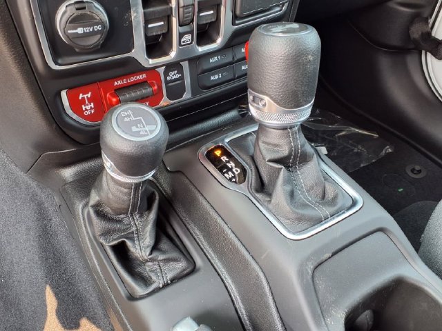 New 2025 Jeep Wrangler Unlimited Sport AWD/4WD image 15