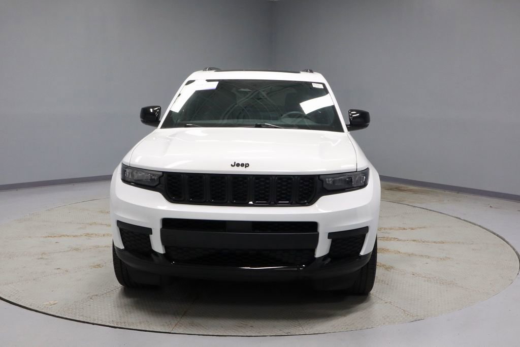 Used 2023 Jeep Grand Cherokee L Laredo AWD/4WD image 6