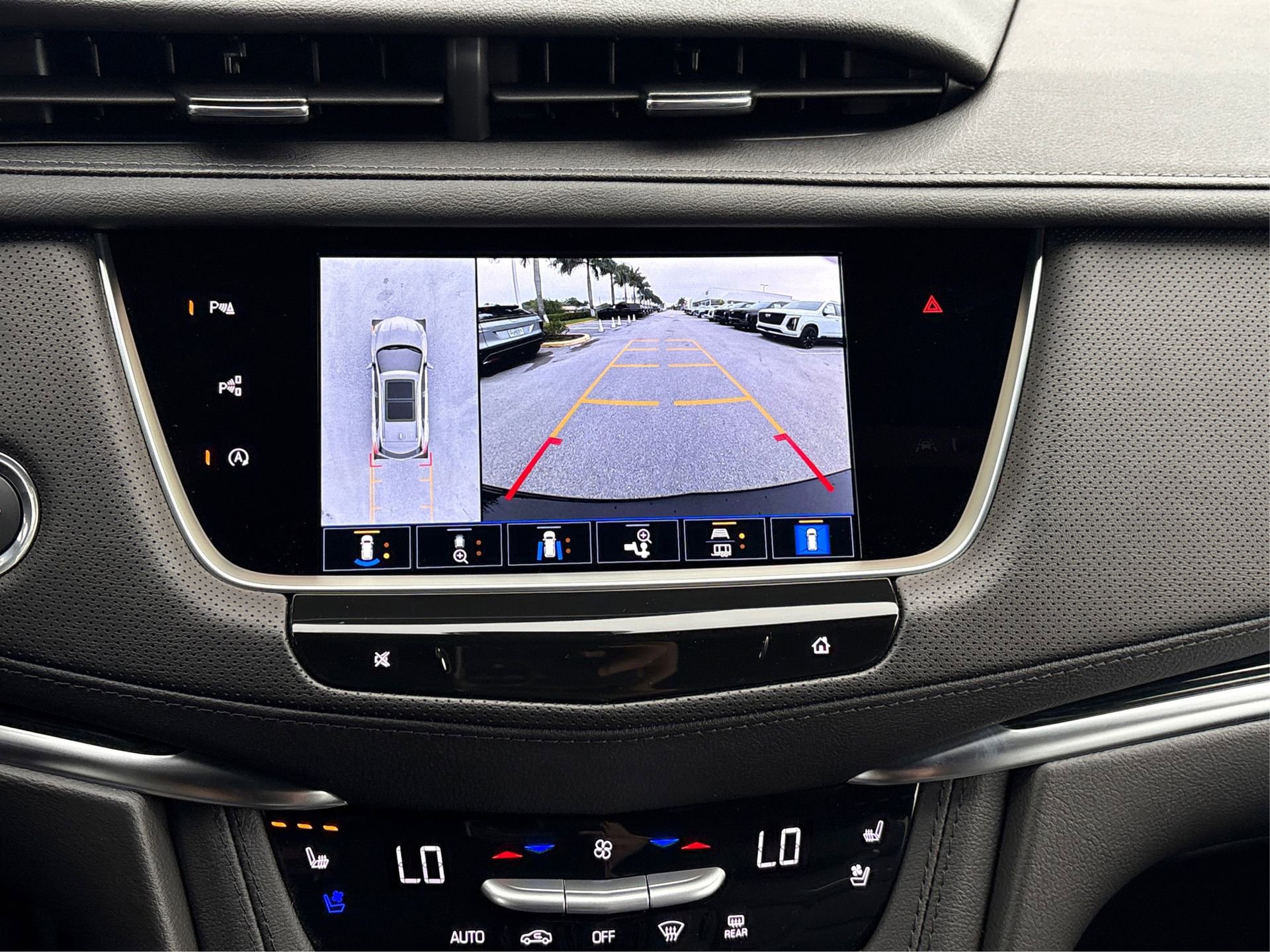 New 2026 Cadillac XT5 Premium Luxury w/ Driver Assist Package FWD image 25