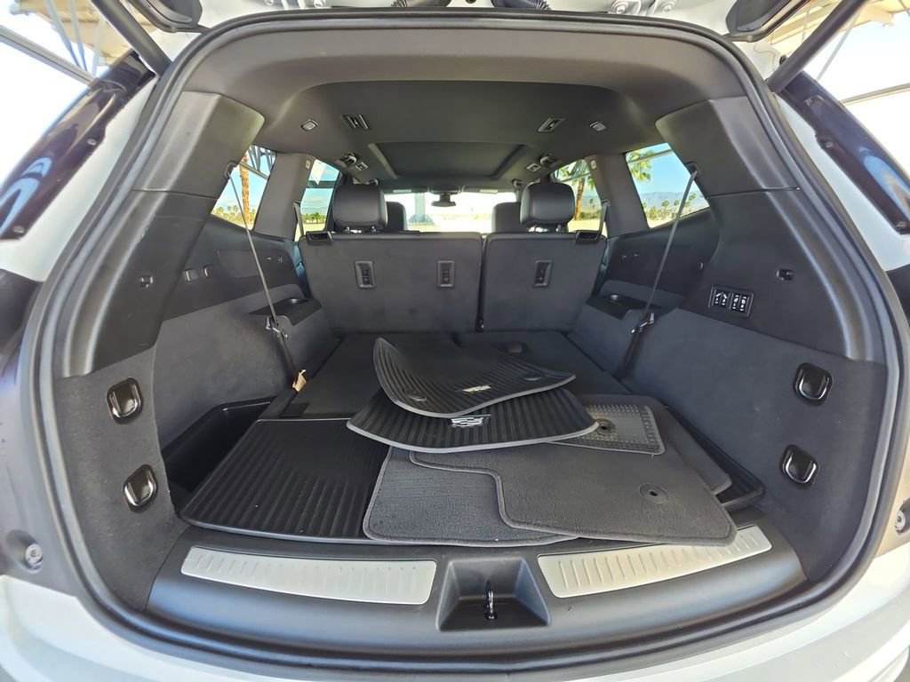 Certified 2023 Cadillac XT6 Premium Luxury image 27