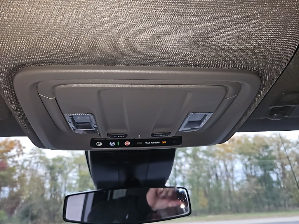 Used 2024 GMC Sierra 1500 Elevation image 22