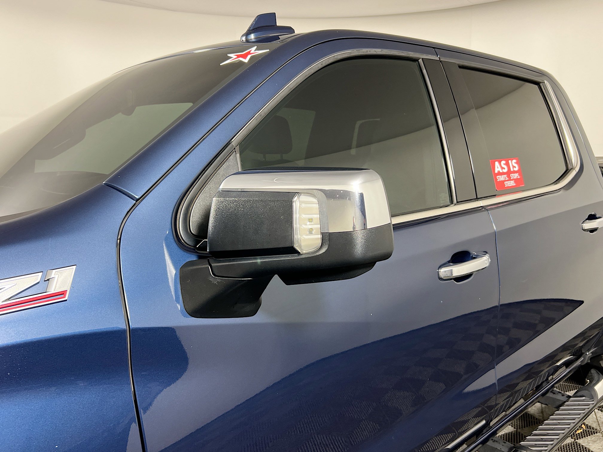 Used 2019 Chevrolet Silverado 1500 LTZ w/ LTZ Plus Package AWD/4WD image 12