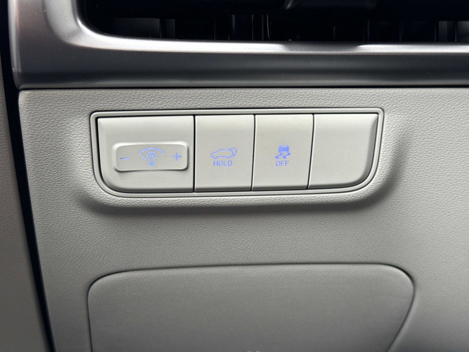 Used 2025 Hyundai Tucson SEL image 12