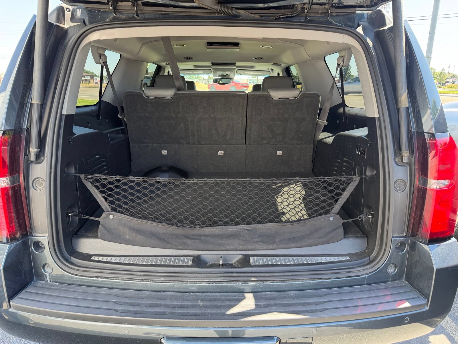 Used 2019 Chevrolet Suburban LT AWD/4WD image 10