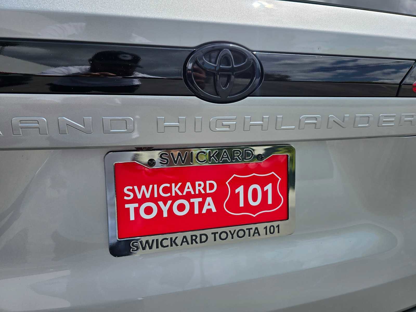 Used 2024 Toyota Grand Highlander FWD image 17