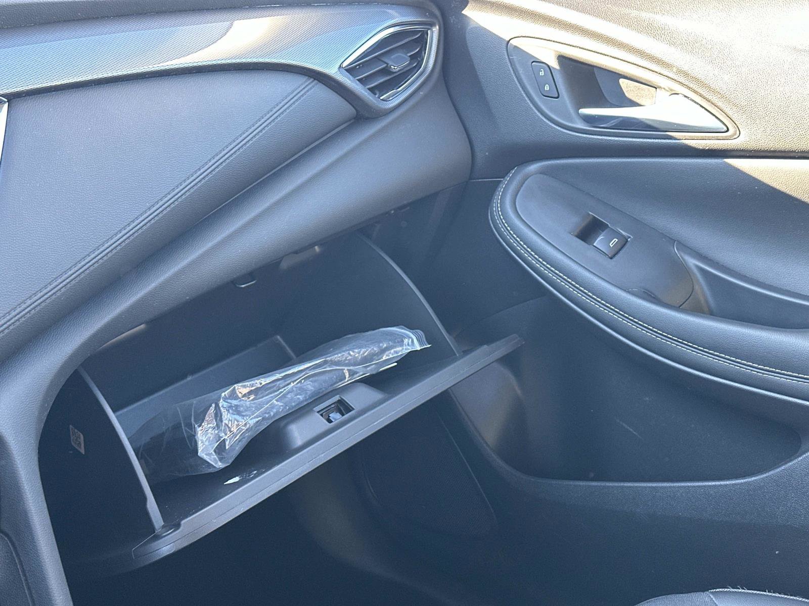 Certified 2023 Buick Encore GX Preferred image 31