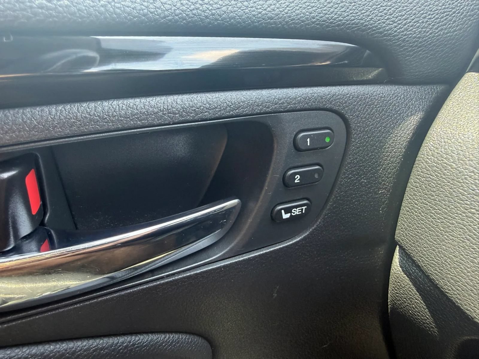 Used 2016 Honda Pilot Elite image 29