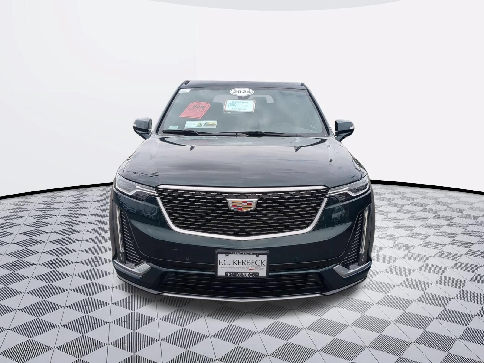 Certified 2024 Cadillac XT6 Luxury w/ LPO, Floor Liner Package AWD/4WD image 3