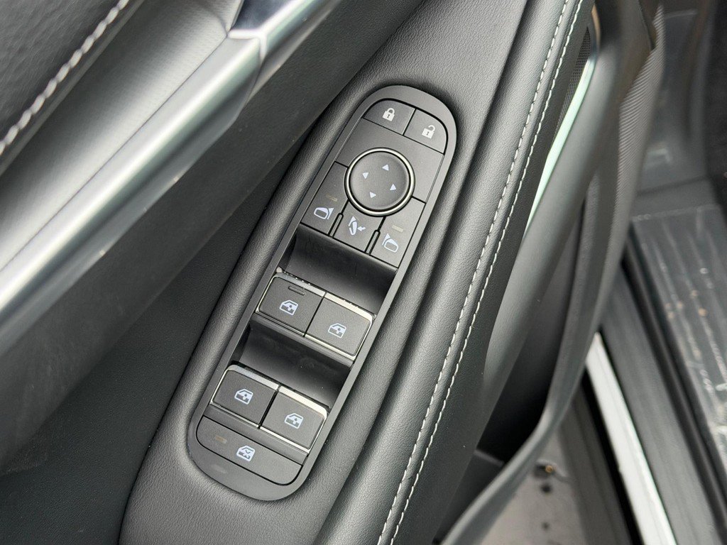 New 2026 INFINITI QX60 Luxe w/ Cargo Package image 12