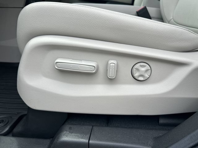 Certified 2026 Honda Odyssey EX-L image 12