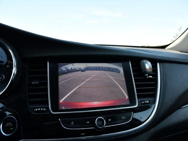 Used 2021 Buick Encore Preferred image 13