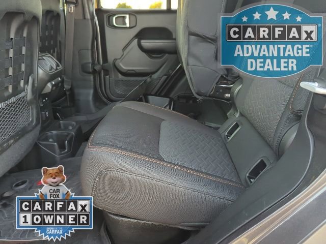 Used 2023 Jeep Gladiator Mojave w/ Trailer Tow Package image 19