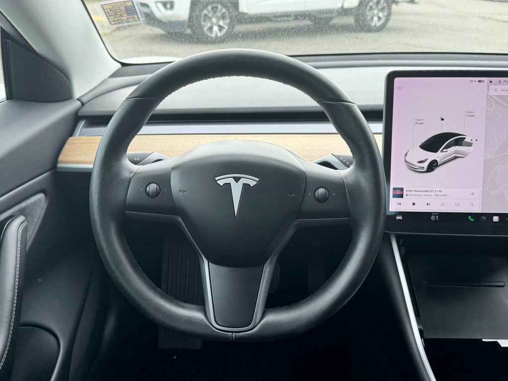 Used 2018 Tesla Model 3 Long Range RWD image 18