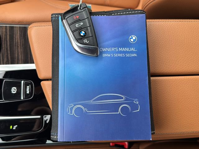 Used 2023 BMW 530i xDrive AWD/4WD image 34