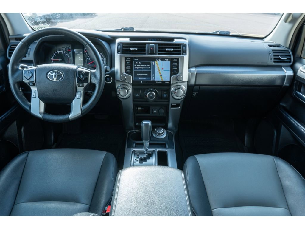 Used 2020 Toyota 4Runner SR5 Premium image 17
