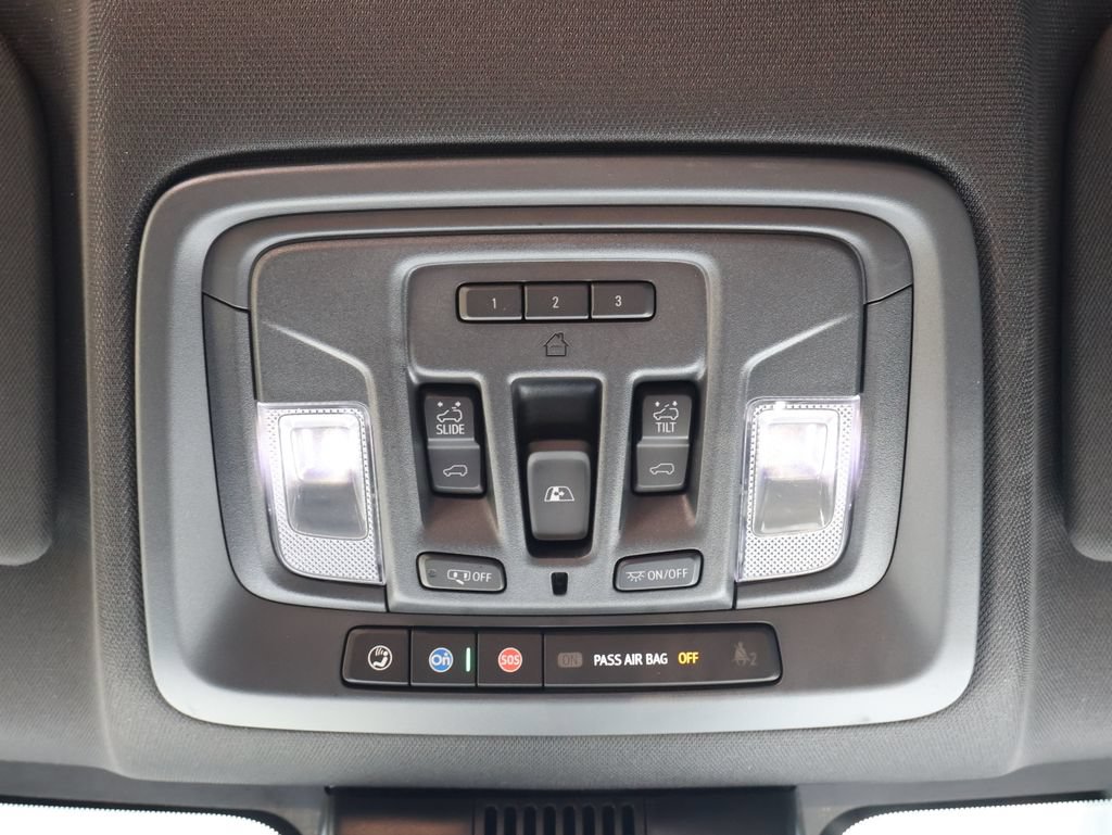 Certified 2024 Chevrolet Silverado 2500 High Country w/ High Country Premium Package AWD/4WD image 34