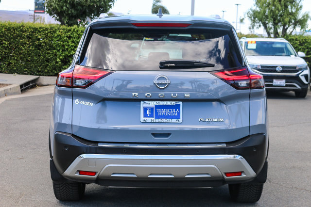 Used 2023 Nissan Rogue Platinum w/ Platinum Premium Package FWD image 9