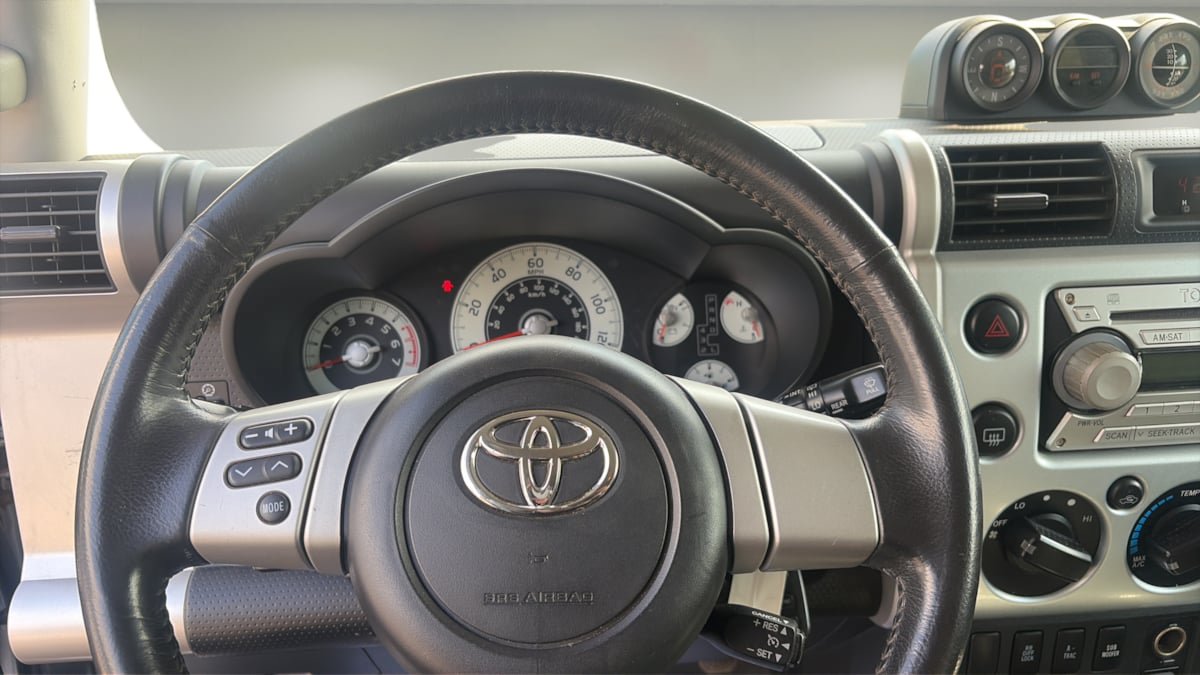 Used 2007 Toyota FJ Cruiser 4WD image 16