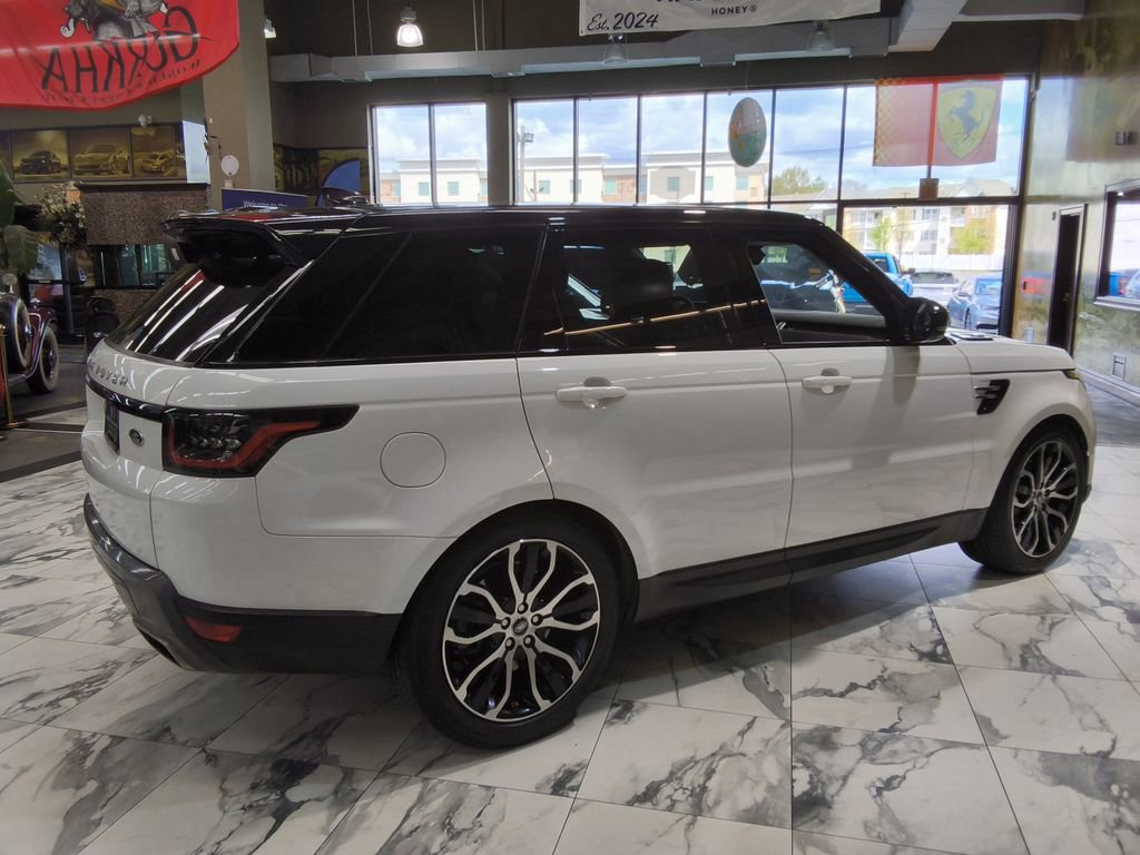 Used 2019 Land Rover Range Rover Sport SE image 4