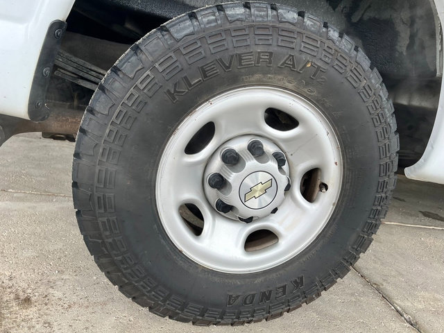 Used 2021 Chevrolet Express 2500 Extended w/ Driver Convenience Package image 14