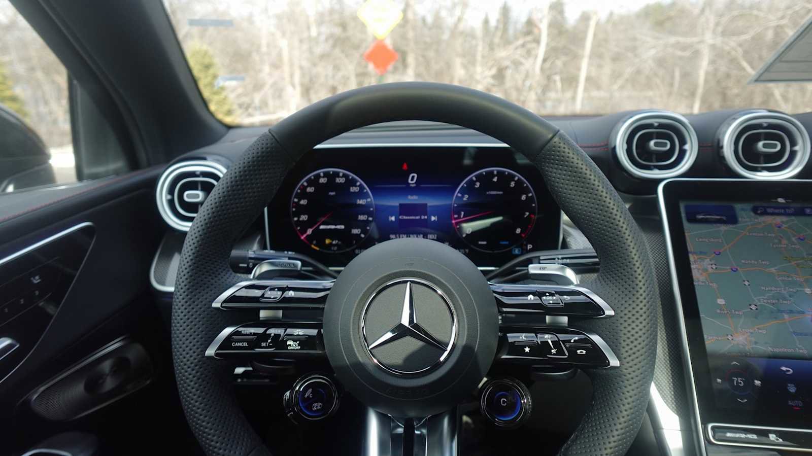 New 2026 Mercedes-Benz GLC 43 AMG AMG GLC 43 image 32