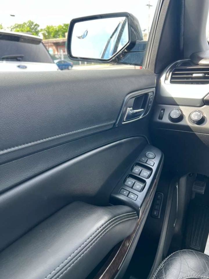 Used 2017 Chevrolet Tahoe LT AWD/4WD image 37