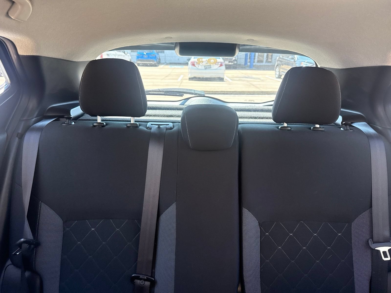 Used 2019 Nissan Kicks SV FWD image 15