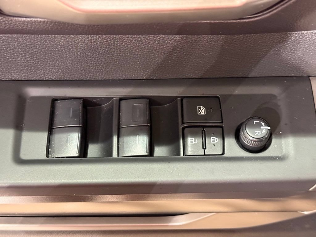 Used 2024 Toyota Tundra SR5 w/ SR5 Convenience Package AWD/4WD image 15