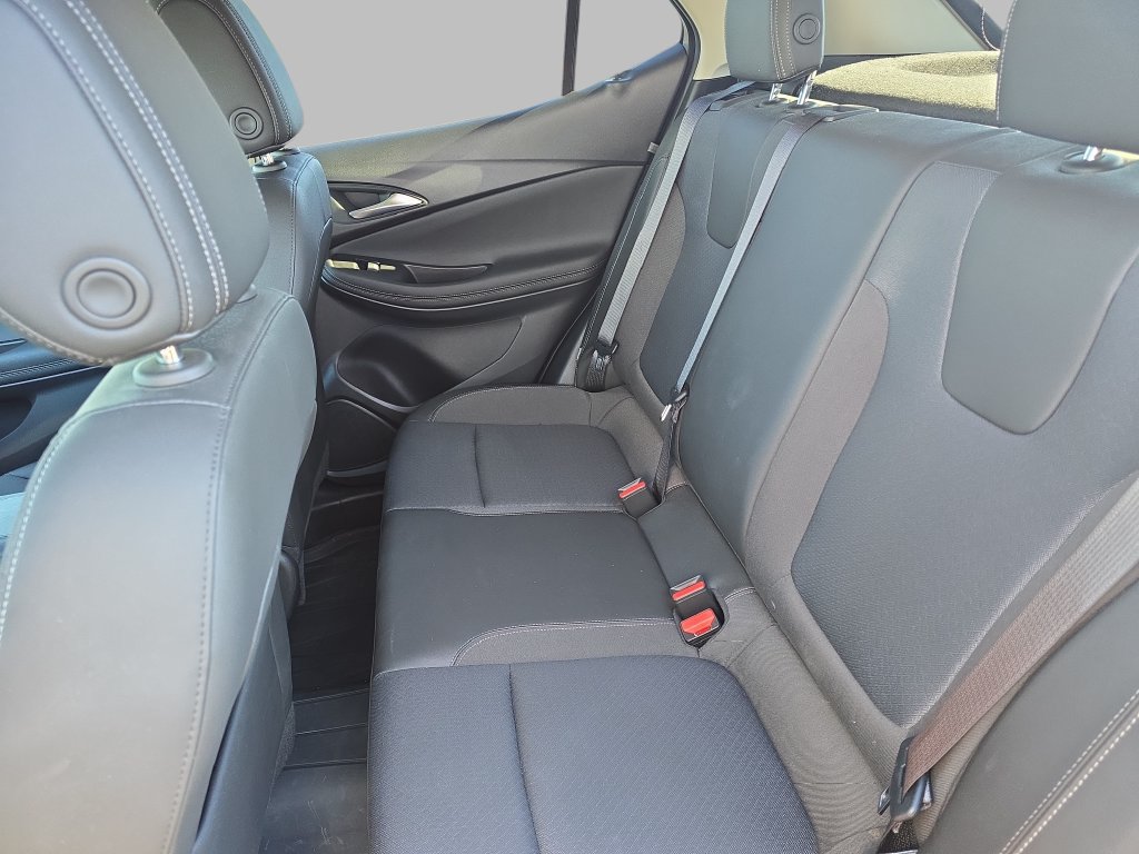 Certified 2024 Buick Encore GX Preferred AWD/4WD image 14
