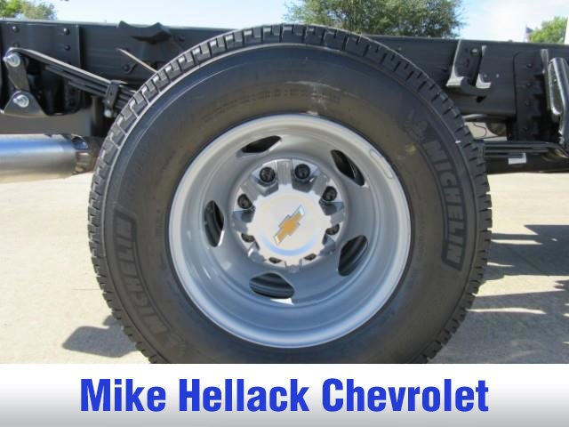 New 2026 Chevrolet Silverado 3500 W/T w/ WT Convenience Package image 9