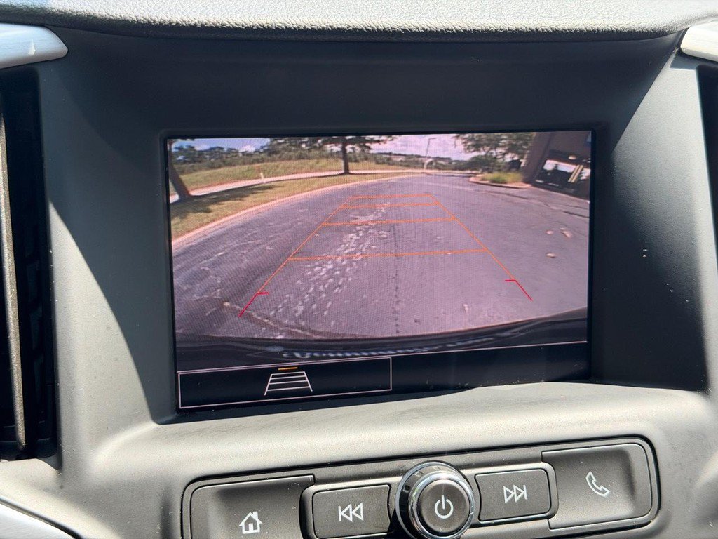 Used 2022 GMC Terrain SLE w/ Driver Convenience Package FWD image 21