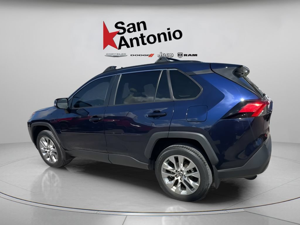 Used 2025 Toyota RAV4 XLE Premium FWD image 10