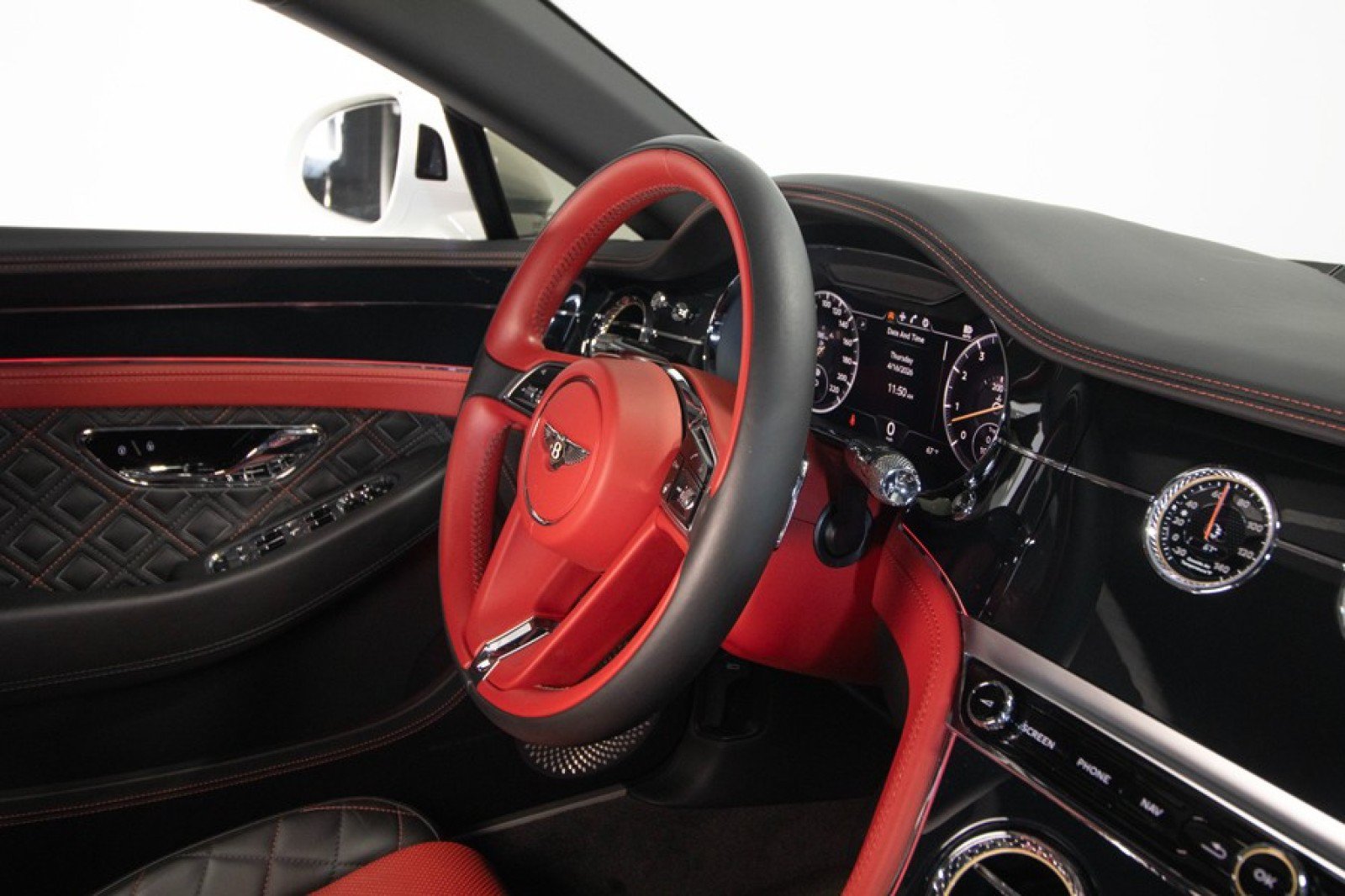 Used 2020 Bentley Continental GT V8 AWD/4WD image 48