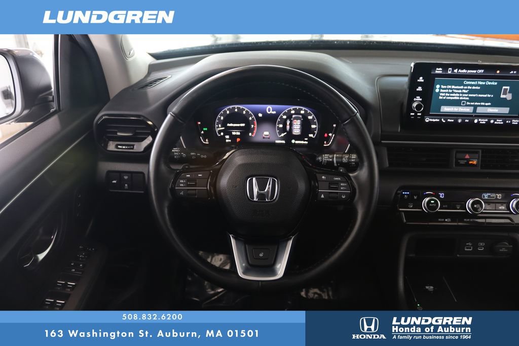 Used 2025 Honda Pilot Elite image 21