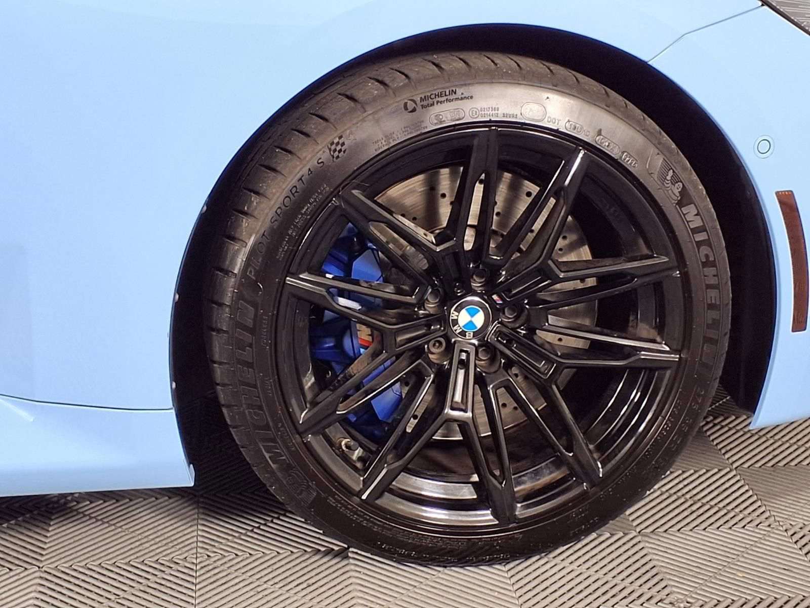 Used 2024 BMW M2 w/ Lighting Package image 36
