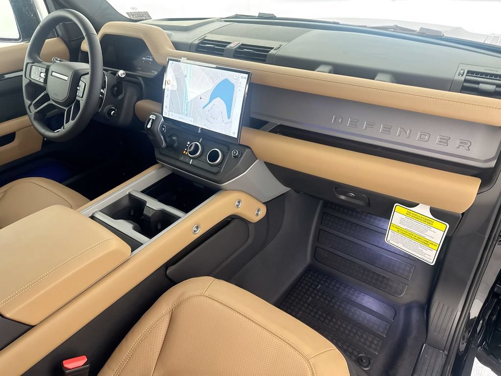 New 2026 Land Rover Defender 90 V8 AWD/4WD image 30