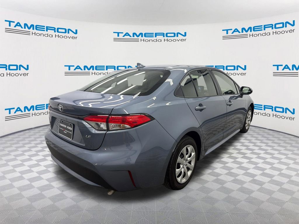 Used 2022 Toyota Corolla LE image 5
